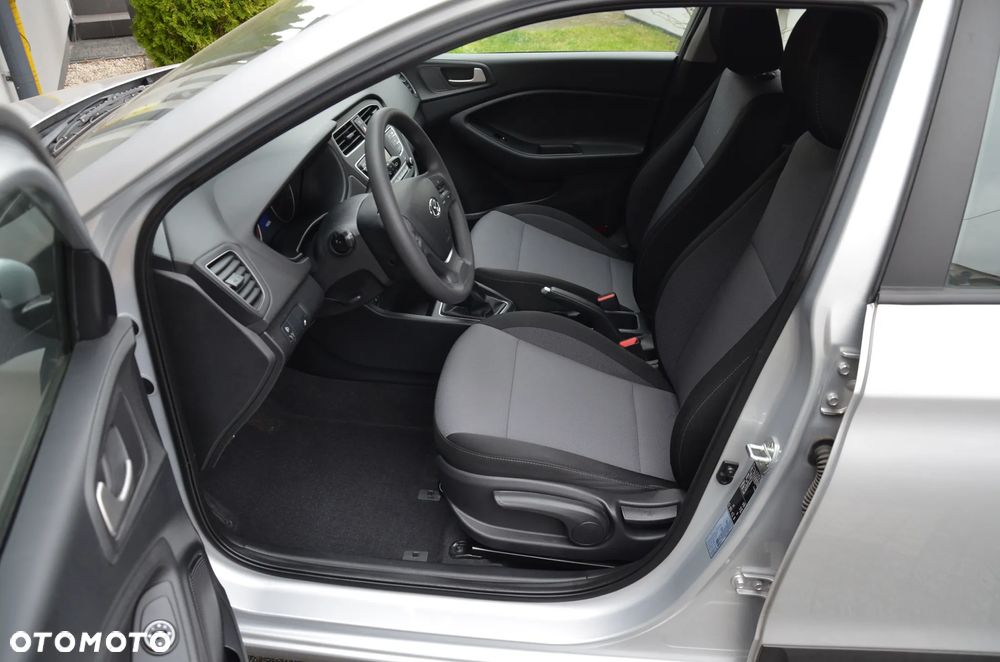 Hyundai i20 1.2 BlueDrive Classic + - 12