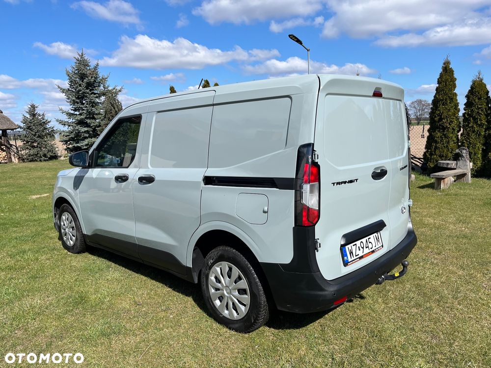 Ford Transit Courier - 6