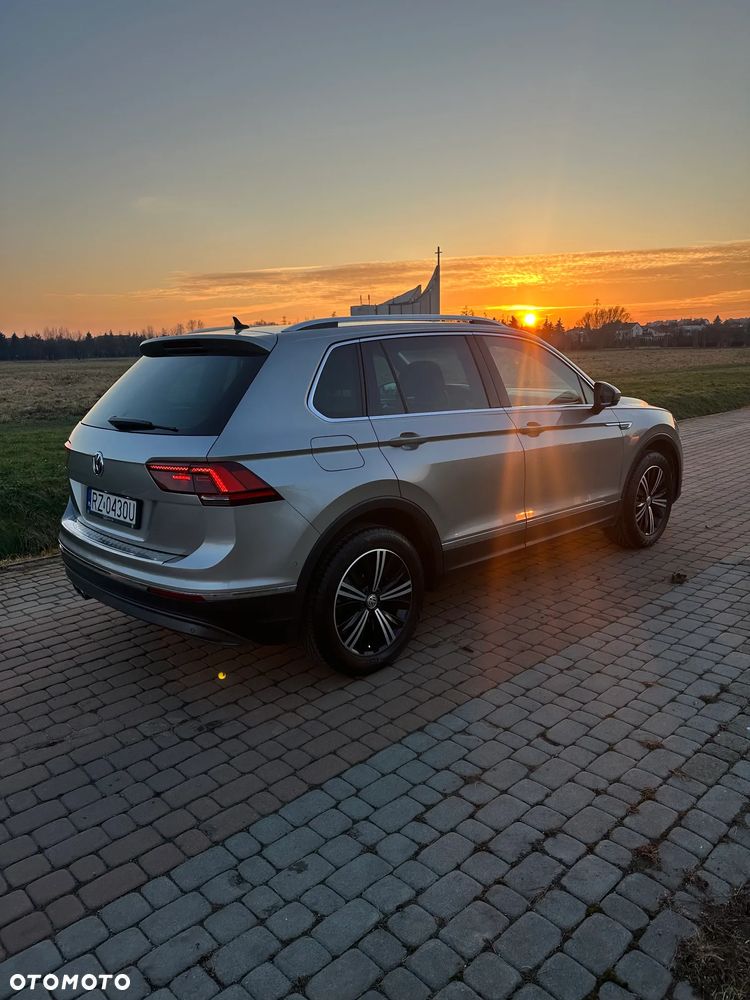Volkswagen Tiguan - 8