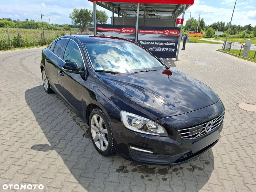Volvo S60 - 1