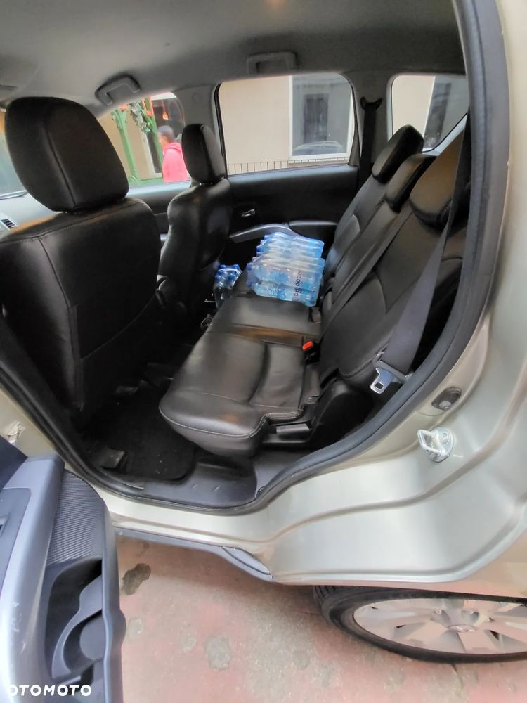 Mitsubishi Outlander 2.4 Instyle CVT - 11