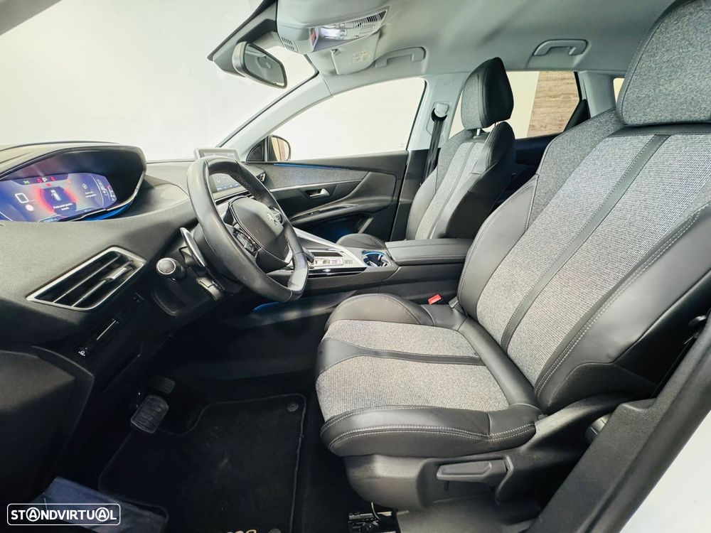 Peugeot 3008 1.2 PureTech Allure Pack EAT8 - 11