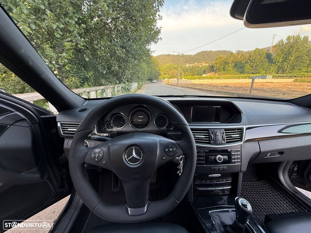 Mercedes-Benz E 250 CDI Avantgarde BlueEfficiency — fotografia 42