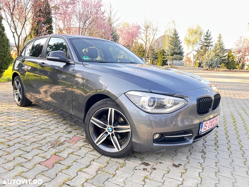 BMW Seria 1 118i Aut. Sport Line