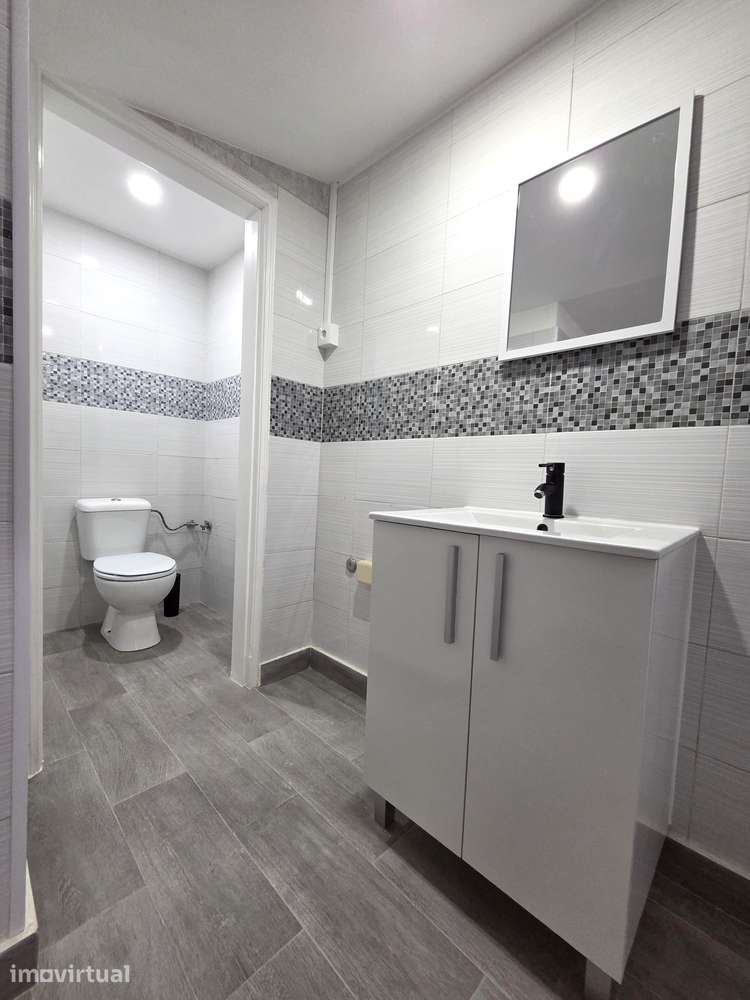 Alugo  Armazém/ Espaço Comercial Sesimbra Vila - Grande imagem: 5/19