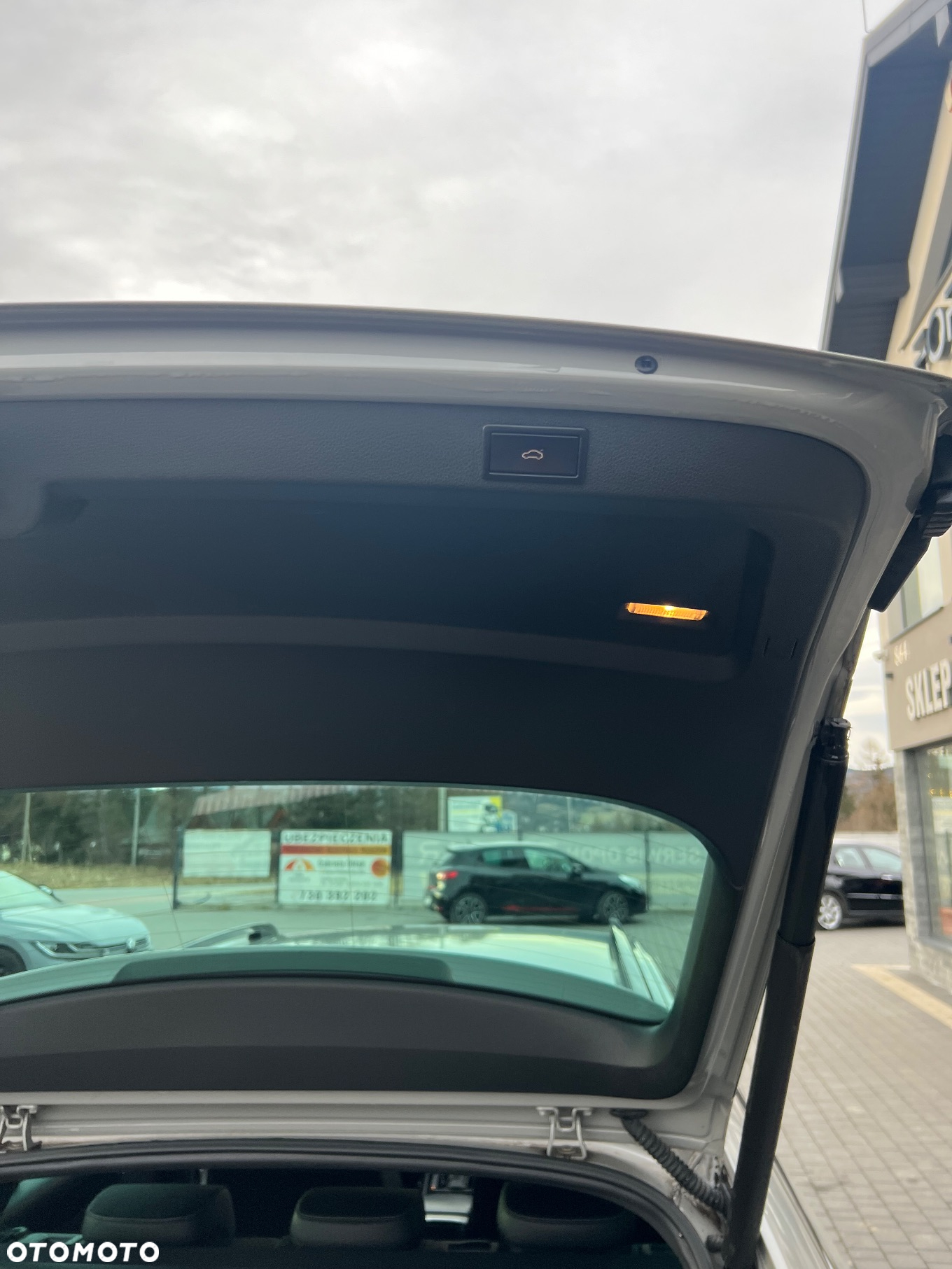 Skoda Superb 2.0 TDI DSG SportLine - 12