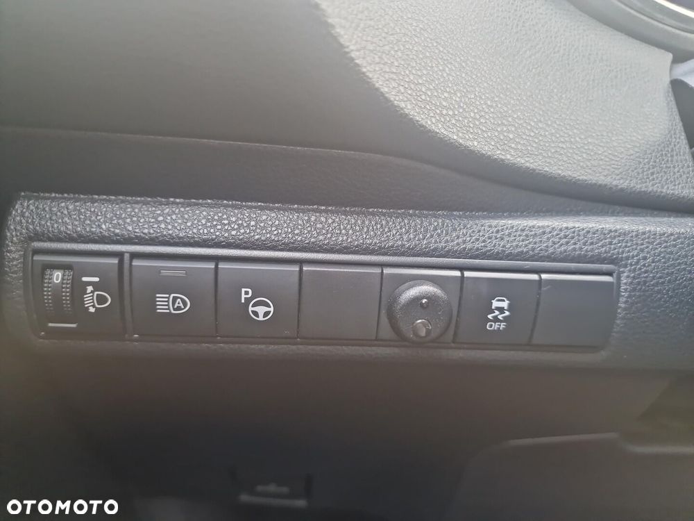 Toyota Corolla 2.0 Hybrid Comfort - 22