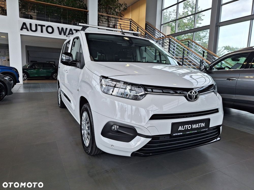 Toyota Proace City Verso 1.2 D-4T Business - 9
