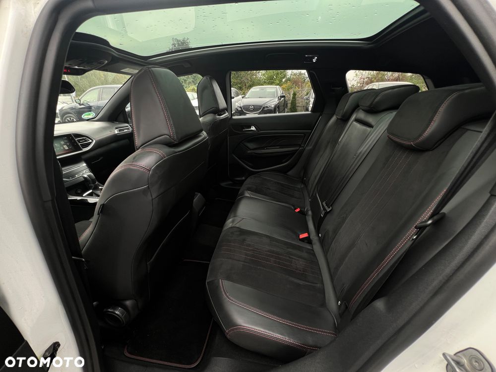 Peugeot 308 BlueHDi 180 EAT6 GT - 29