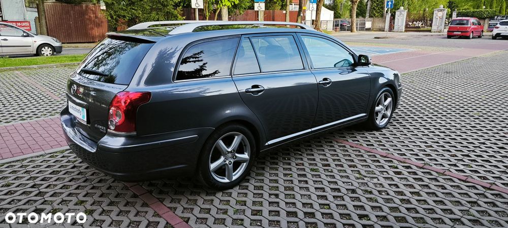 Toyota Avensis 2.2 D-4D Sol Plus - 10