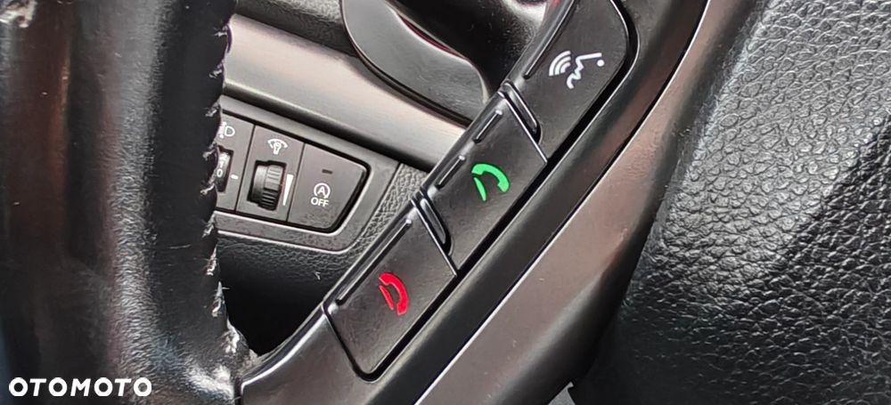 Hyundai i40 Kombi 1.7 CRDi Premium - 24