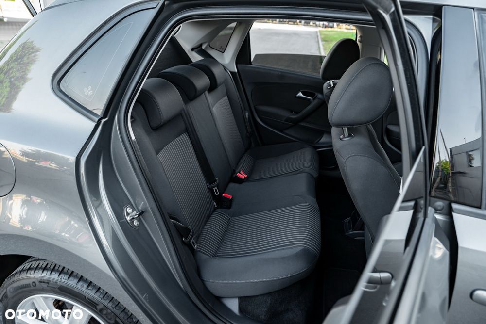 Volkswagen Polo 1.2 TSI Highline DSG - 33