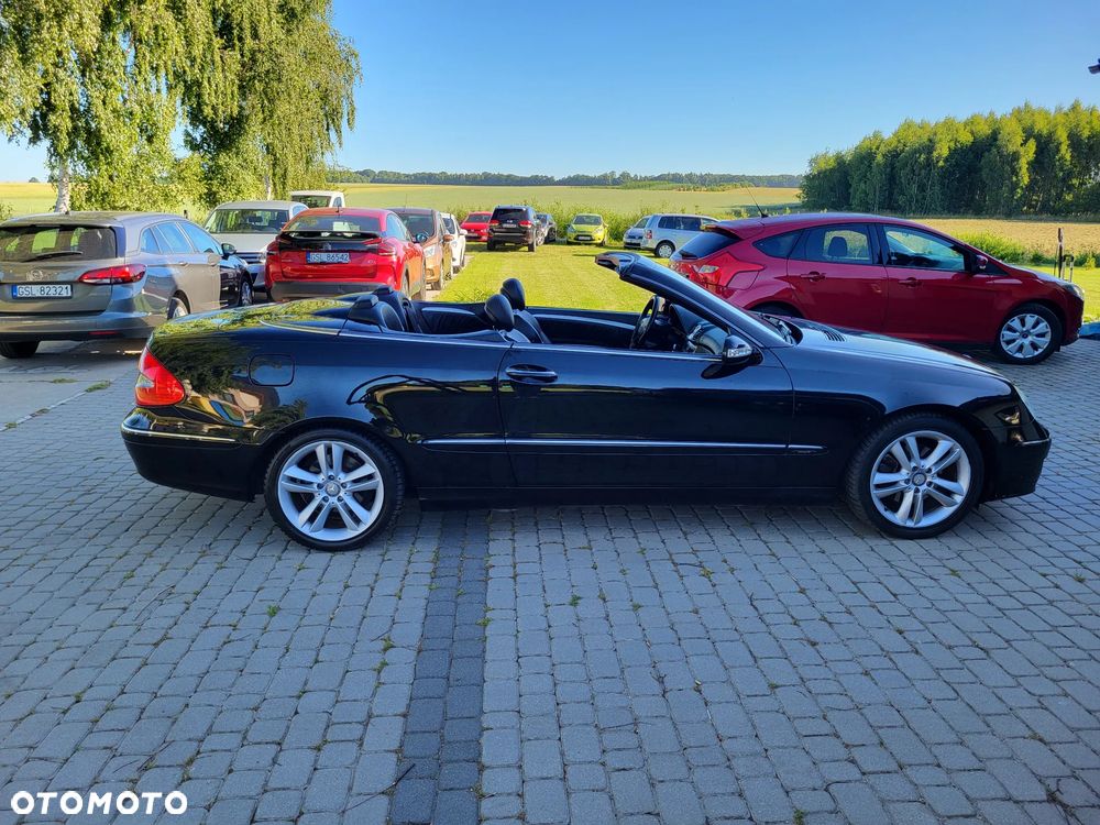 Mercedes-Benz CLK - 20