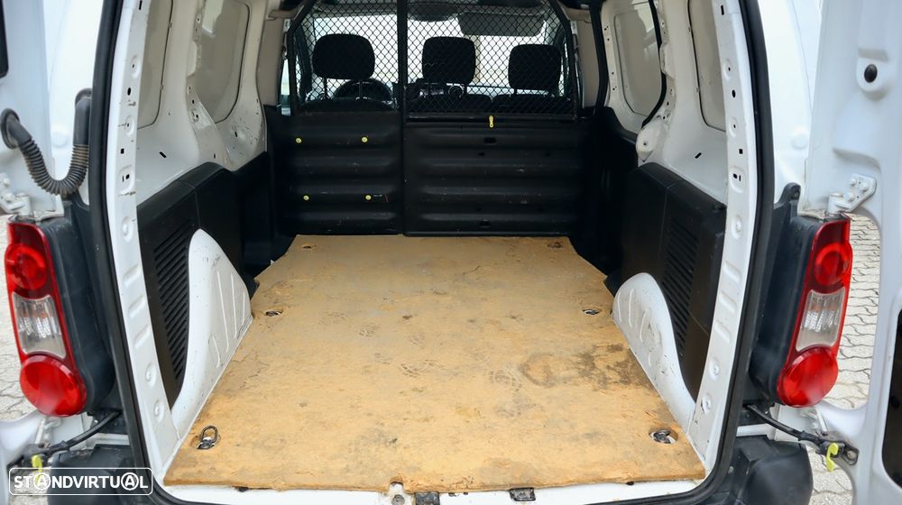 Peugeot Partner 1.6 BlueHDi L1 3 Lugares - 35