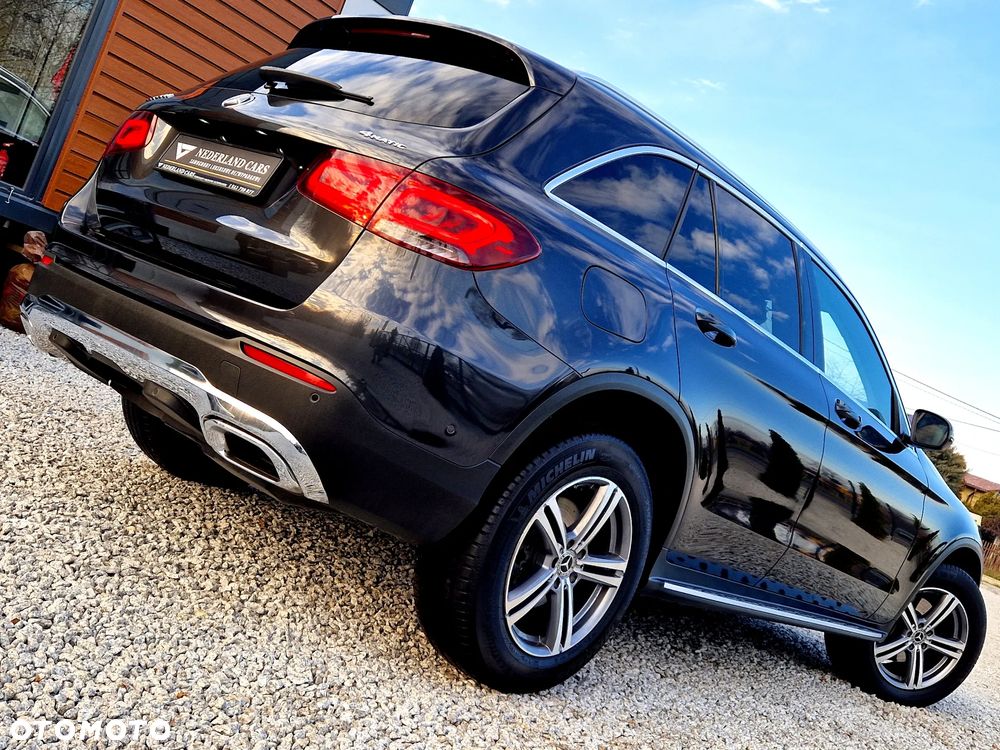 Mercedes-Benz GLC 220 d 4Matic 9G-TRONIC - 33