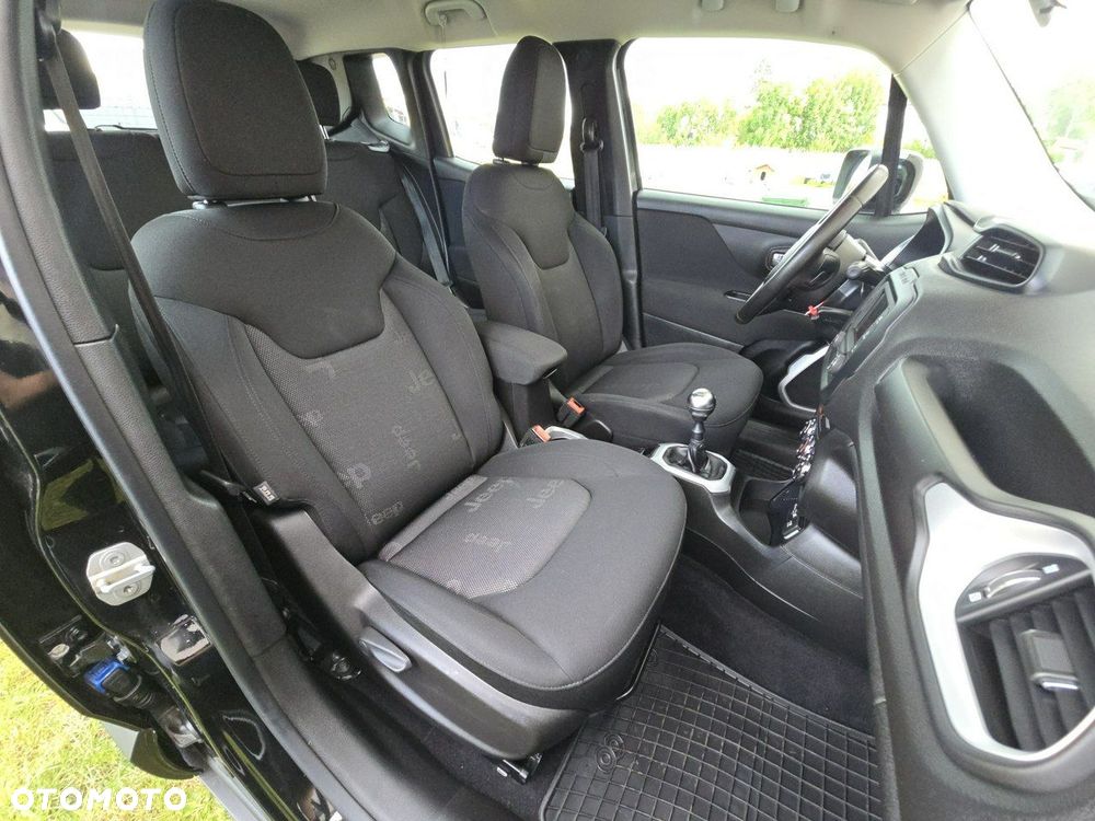 Jeep Renegade - 25