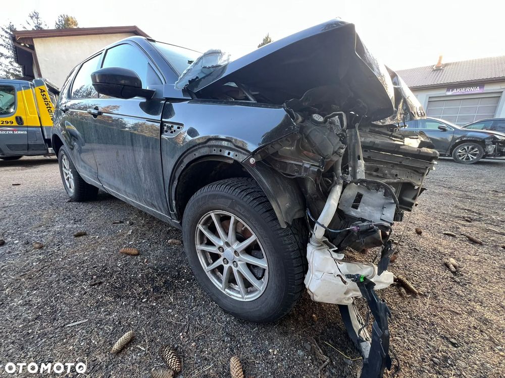 Land Rover Discovery Sport - 3