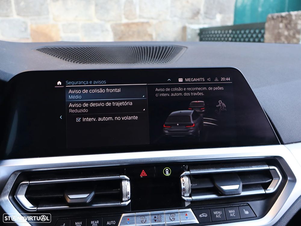 BMW 330 e Aut. M Sport - 28