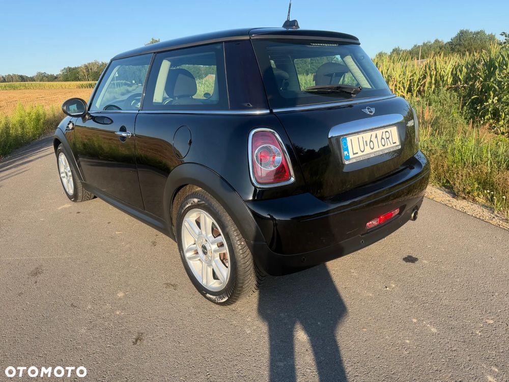 MINI Cooper 50 Mayfair - 8