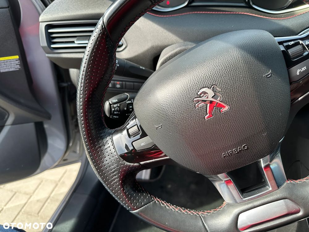 Peugeot 308 - 9