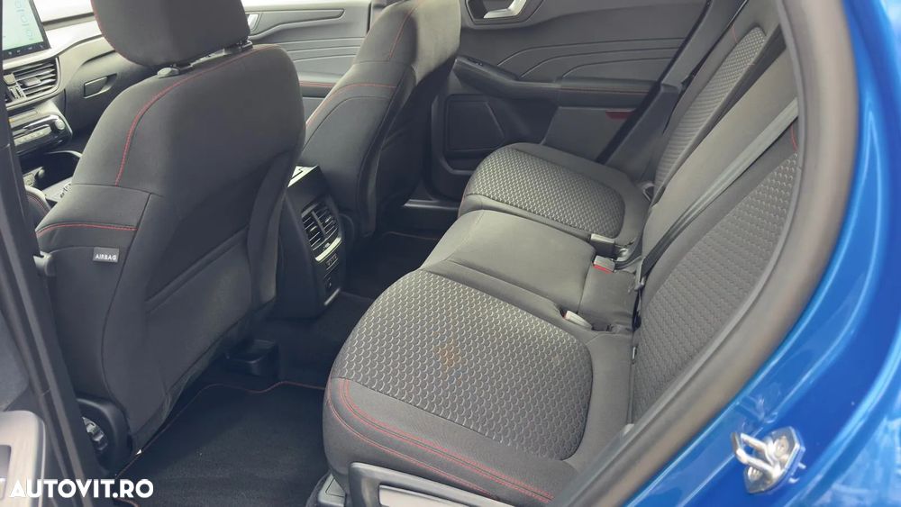 Ford Kuga 1.5 EcoBoost A8 FWD ST-Line - 6