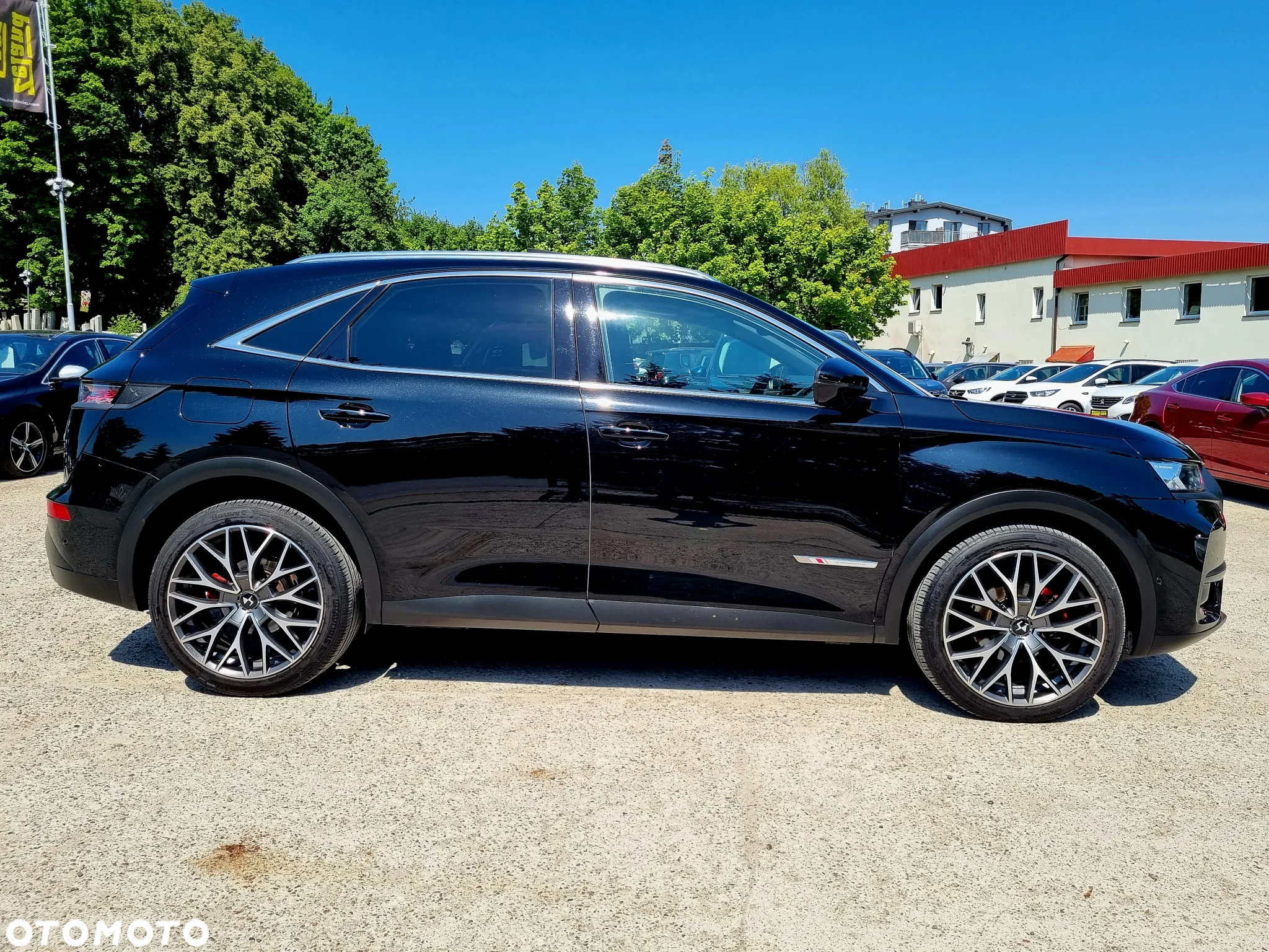 DS Automobiles DS 7 Crossback 2.0 BlueHDi Performance Line + - 7