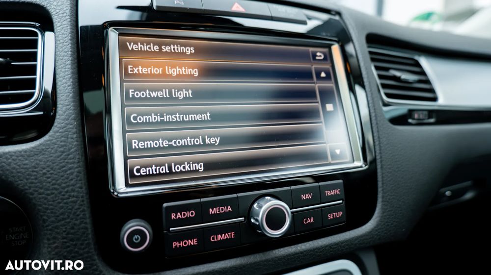 Volkswagen Touareg 3.0 V6 TDI Blue Motion DPF Automatik Exclusive - 31