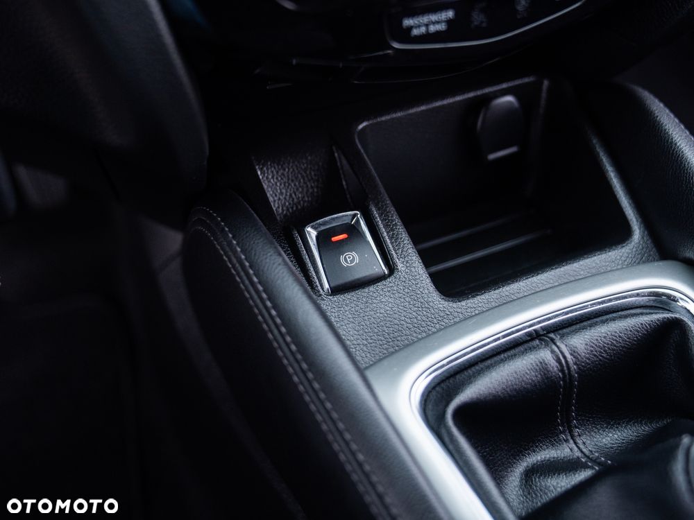 Nissan Qashqai 1.6 DIG-T Acenta - 38