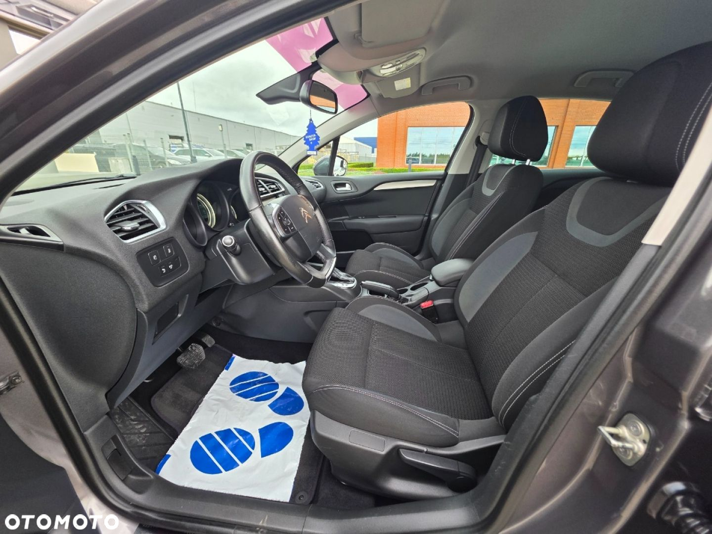 Citroën C4 - 9