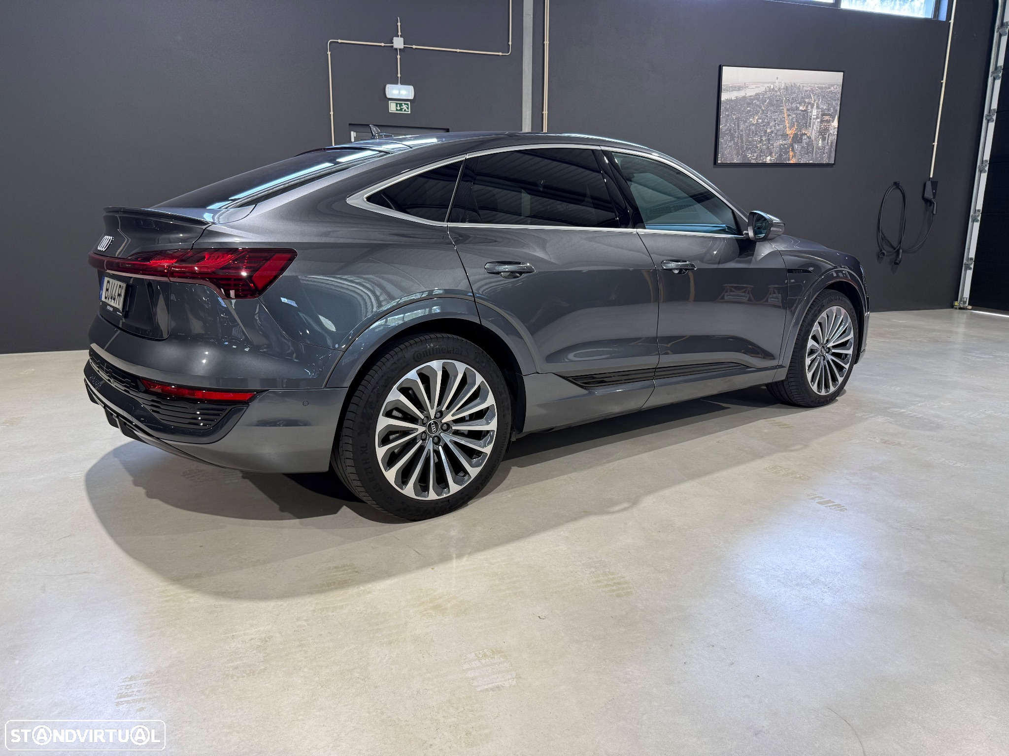 Audi Q8 e-Tron Sportback 50 quattro S line - 12