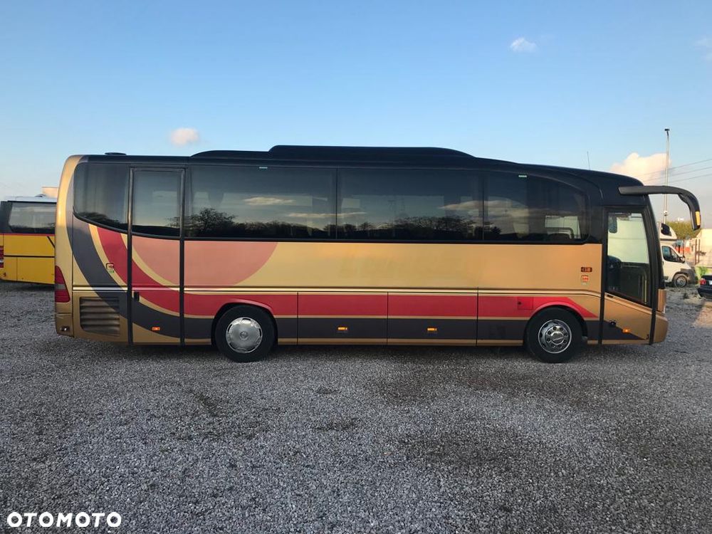 Mercedes-Benz Tourino - 3