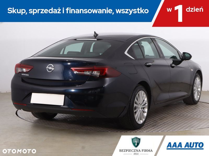 Opel Insignia - 7