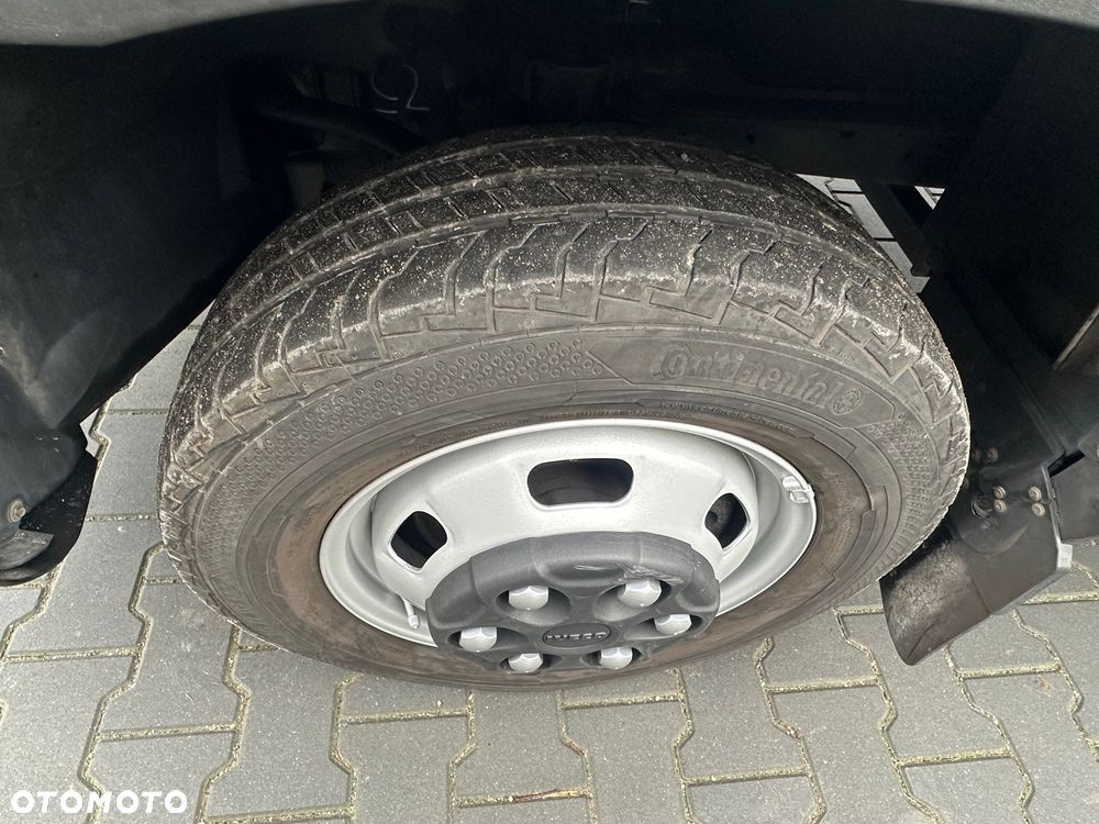 Iveco Daily 50-180 2021 Rok Chłodnia + winda 8 palet - 13
