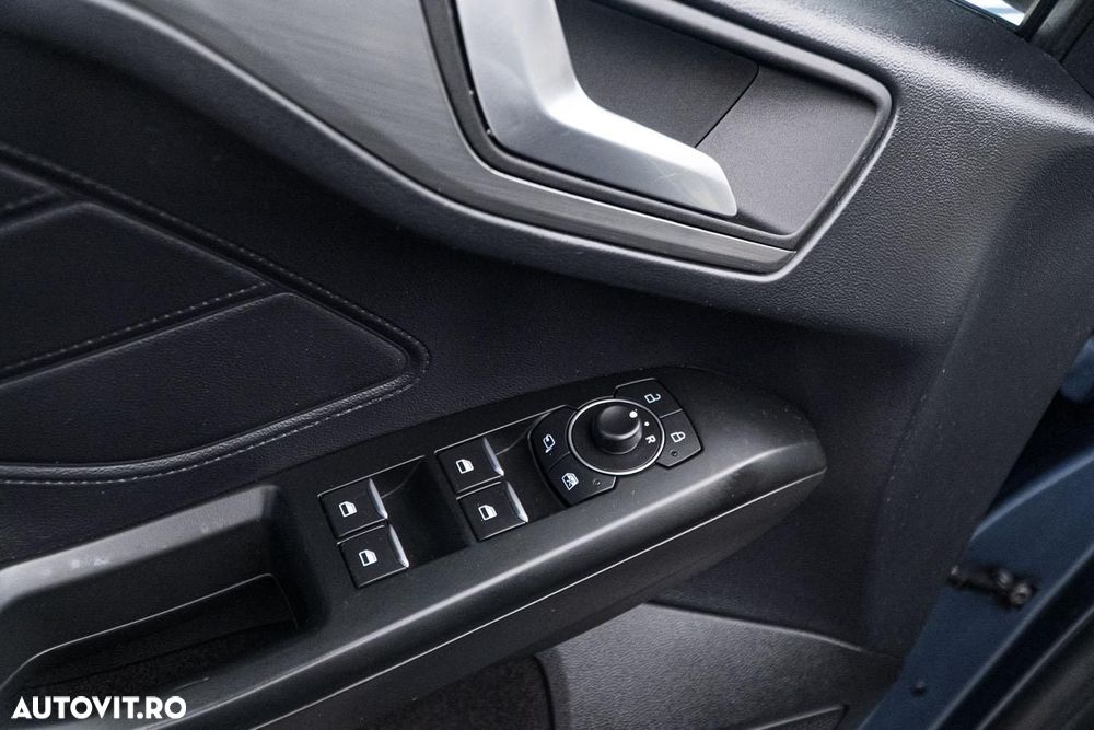 Ford Focus 1.0 EcoBoost Titanium - 17