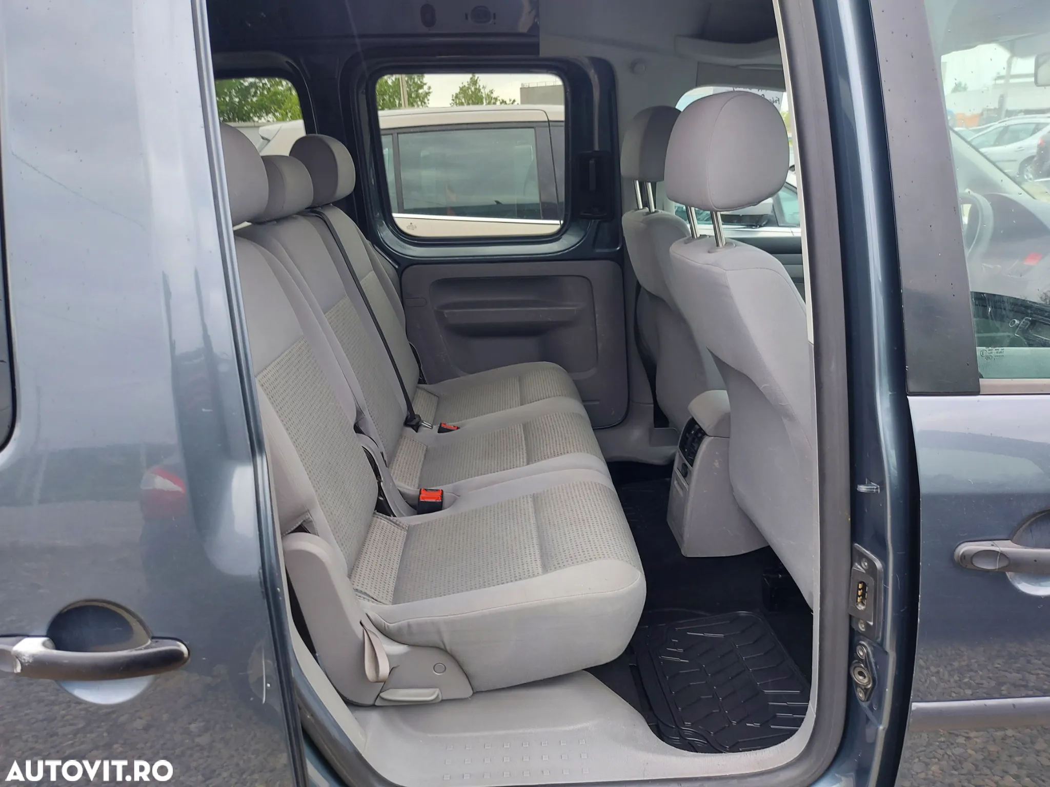 Volkswagen Caddy - 8