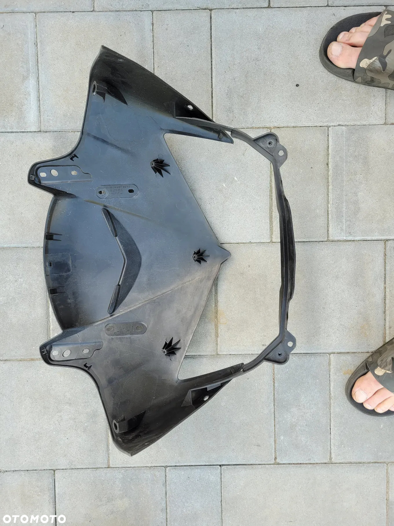Owiewka przód, osłona lampy, czacha, czasza Honda Varadero XL 1000 - 12