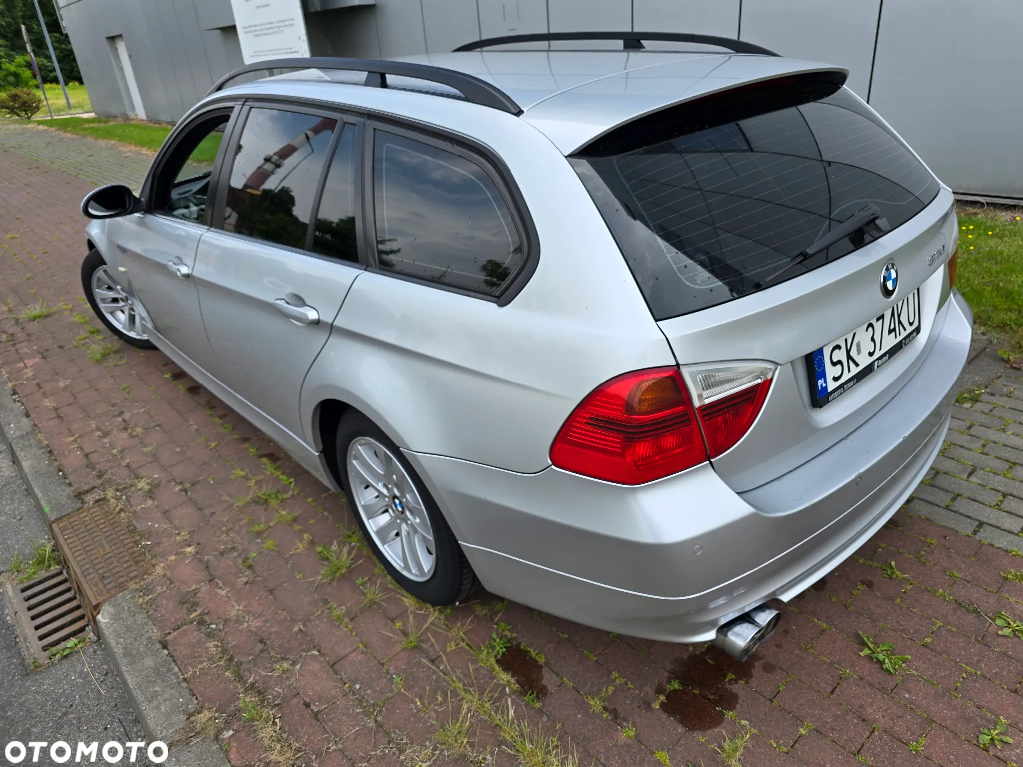 BMW Seria 3 320i Touring - 2