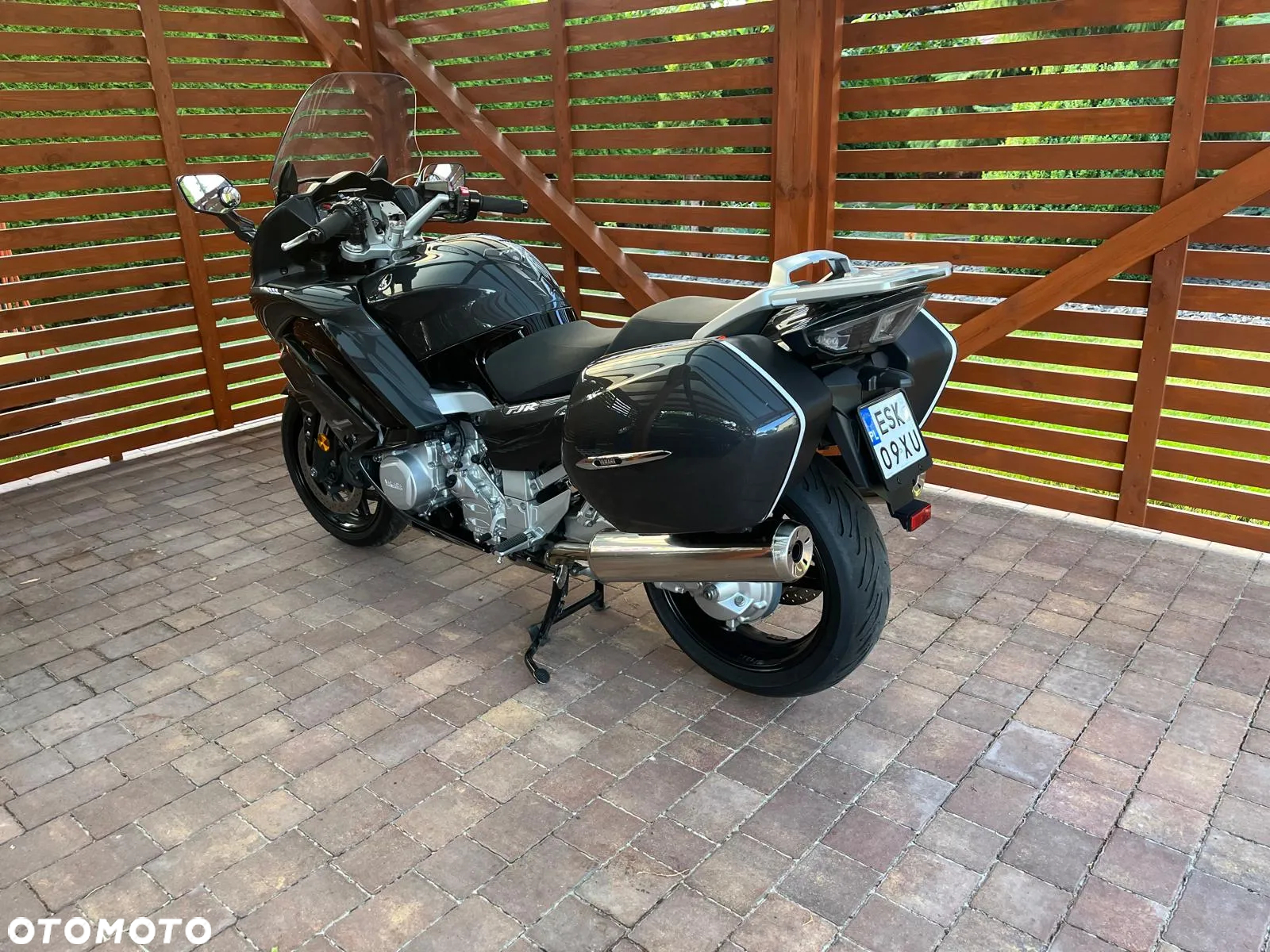 Yamaha FJR - 7