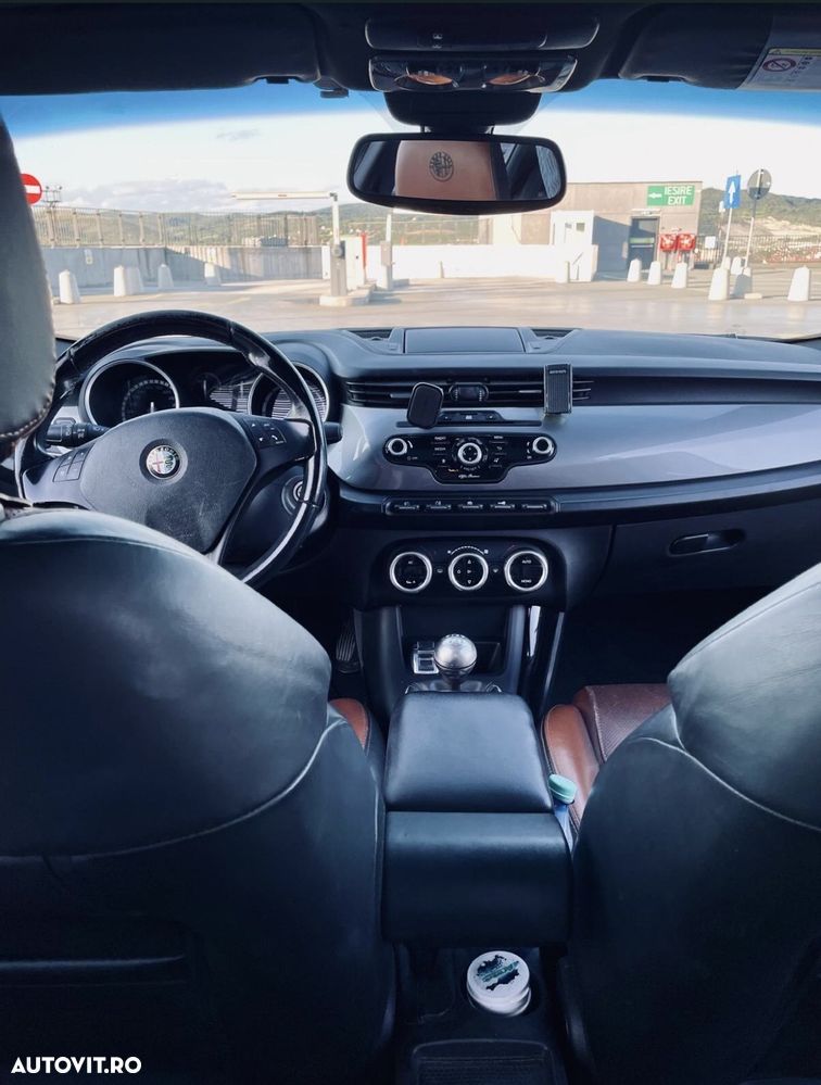 Alfa Romeo Giulietta 2.0 Mjet Distinctive - 5