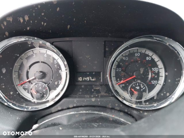 Dodge Grand Caravan - 24