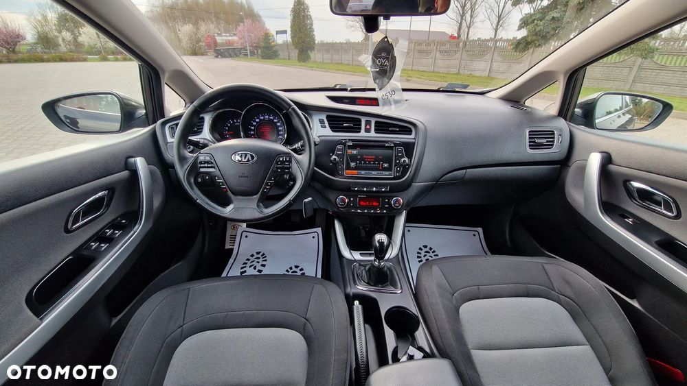 Kia Ceed 1.6 CRDi L - 4