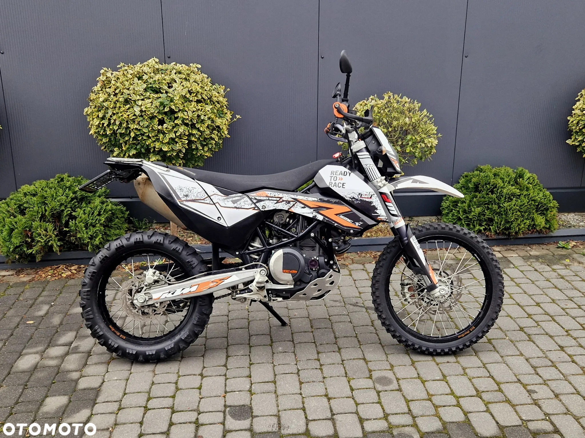 KTM SMC