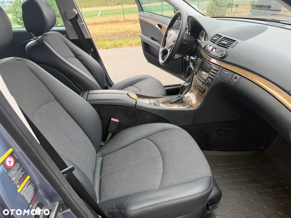 Mercedes-Benz Klasa E 320 CDI T Avantgarde - 15