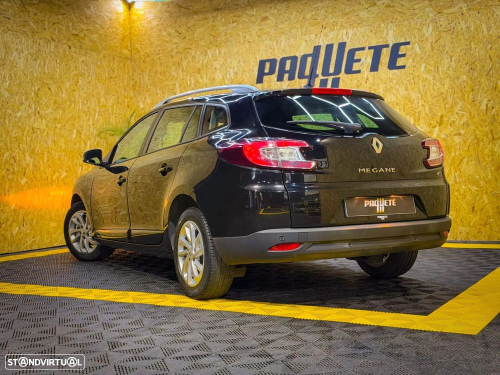 Renault Mégane Sport Tourer 1.5 dCi Confort SS - 21