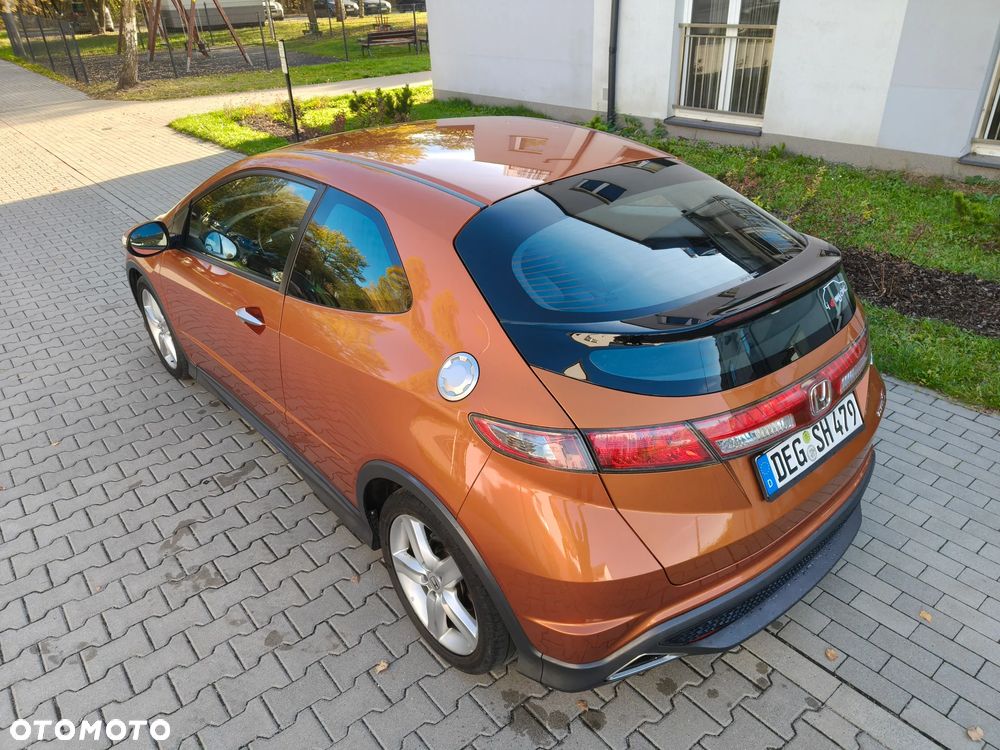 Honda Civic - 24