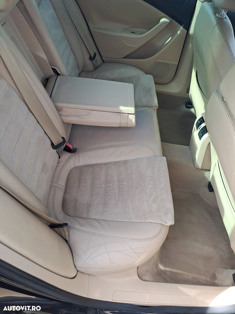 Volkswagen Passat - 5