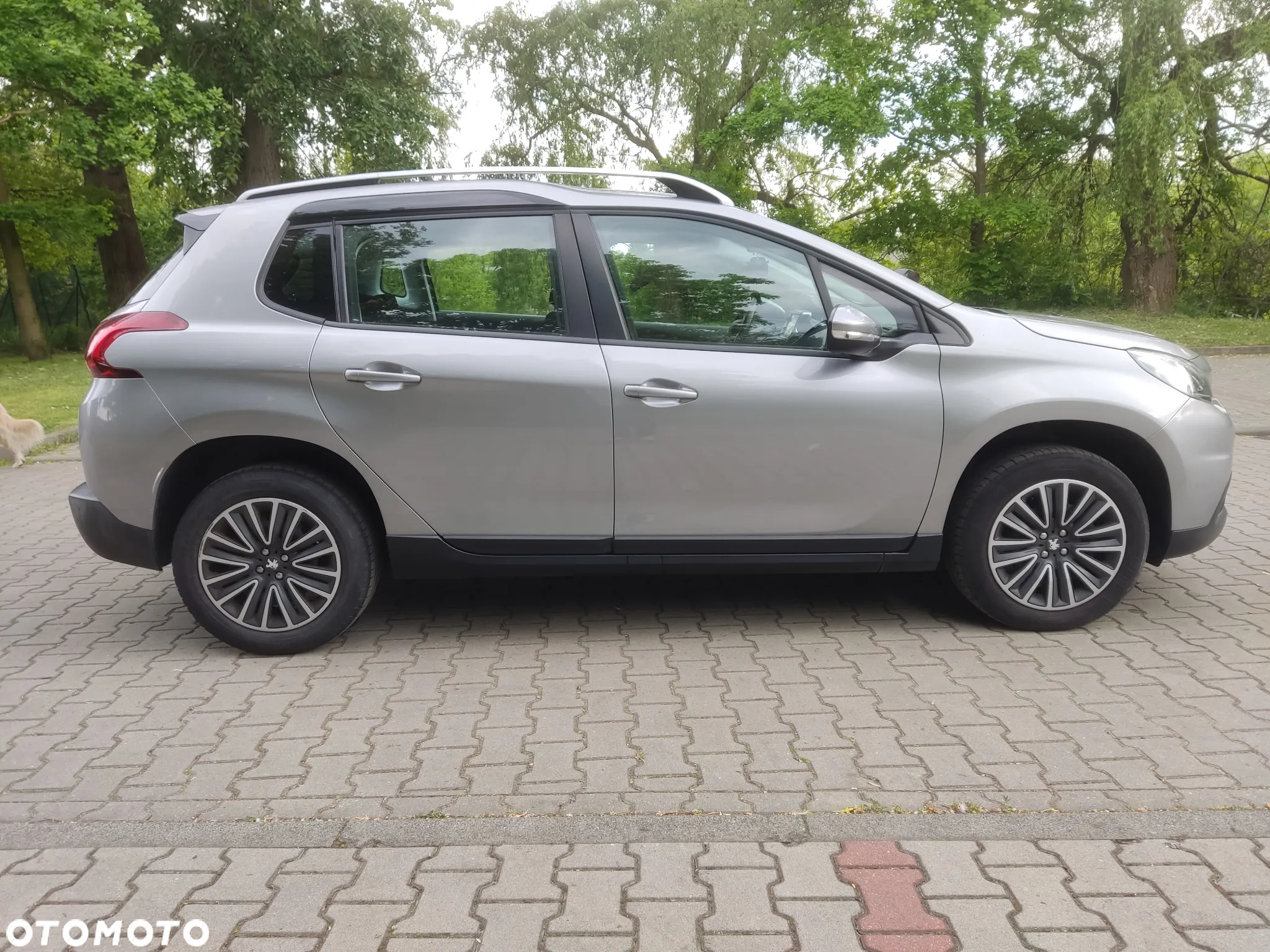 Peugeot 2008 PureTech 82 Style - 16