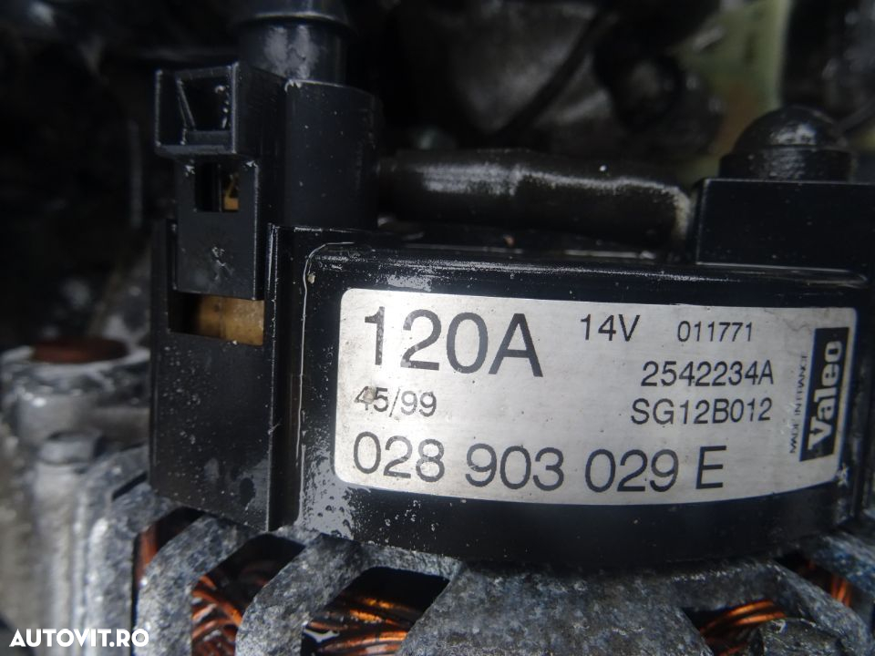 Vand Alternator Volkswagen Passat 1.9 TDI 116CP din 2001 cod:028903029E - 2