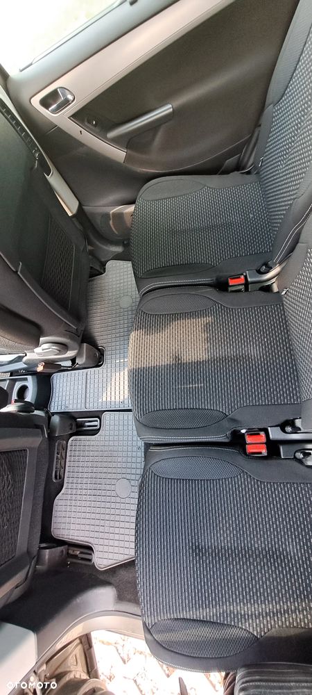 Citroën C4 Picasso 1.6 HDi Impress - 20