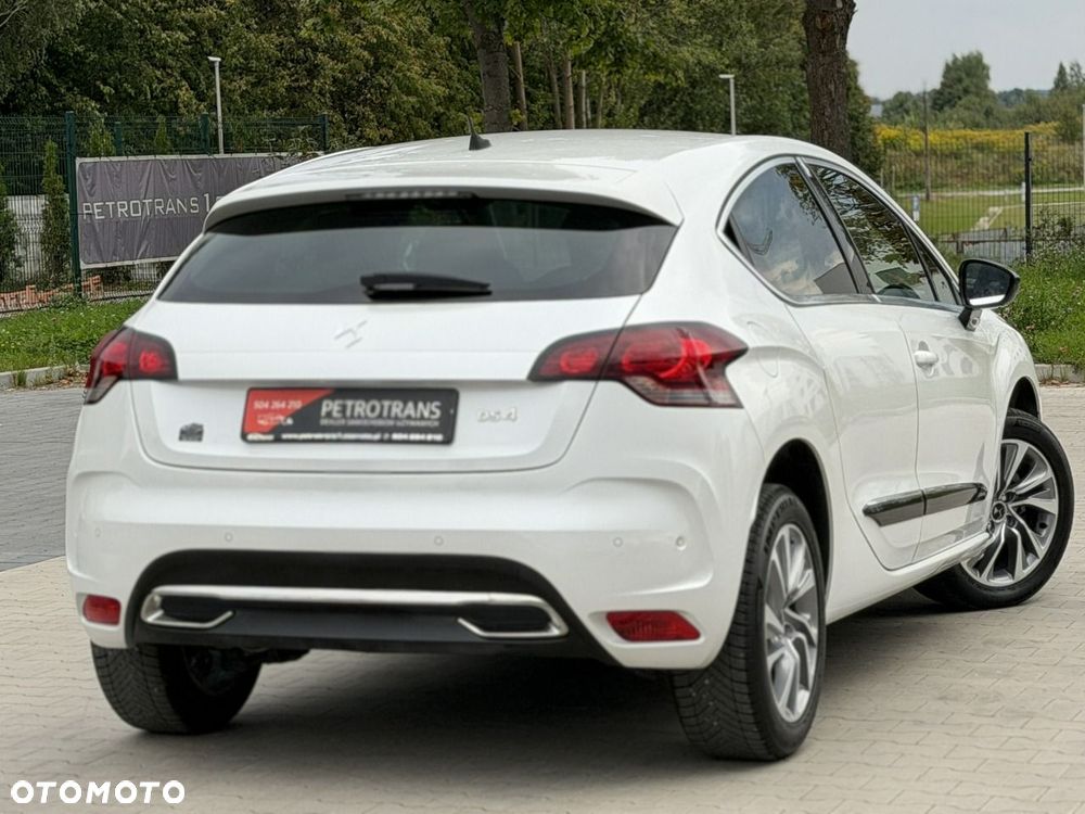 DS Automobiles DS 4 - 10